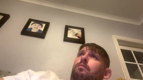 Snapshot of skuzzy25 chatting on 11/04/25, 01:05 skuzzy25 online show from 11/04/25, 01:05