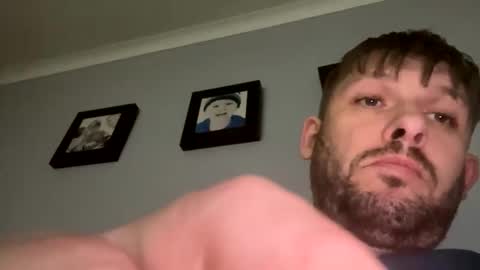 Snapshot of skuzzy25 chatting on 11/06/25, 07:53 skuzzy25 online show from 11/06/25, 07:53