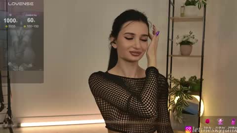 Eliza online show from 05/02/26, 03:22