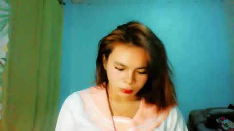 Snapshot of sky_andrea chatting on 01/16/26, 02:04 Mj online show from 01/16/26, 02:04