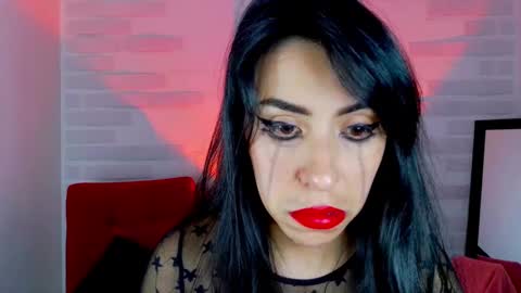Snapshot of sky_girl1 chatting on 12/04/24, 03:59 Mile online show from 12/04/24, 03:59