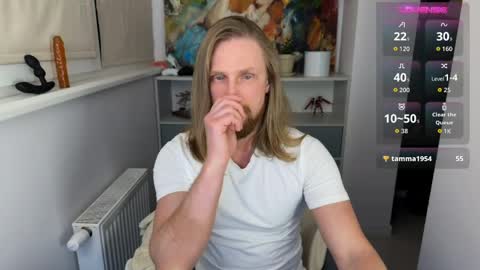sky_guy25 online show from 05/16/26, 07:45