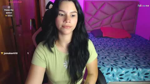 Snapshot of sky_lover_ chatting on 05/23/26, 08:51 Sky online show from 05/23/26, 08:51