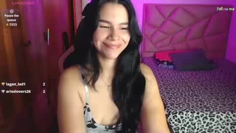 Snapshot of sky_lover_ chatting on 06/27/26, 10:20 Sky online show from 06/27/26, 10:20