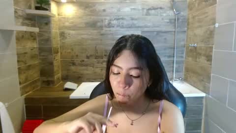 Snapshot of sky_winter chatting on 03/13/26, 03:40 S O F I online show from 03/13/26, 03:40