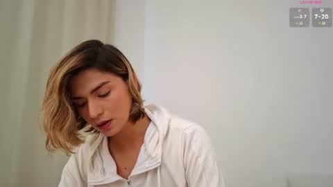 Vi online show from 06/19/26, 02:32