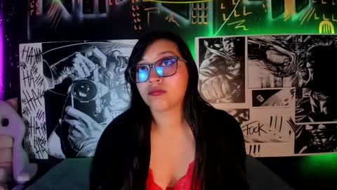 skye_bluee_ online show from 10/19/25, 03:07