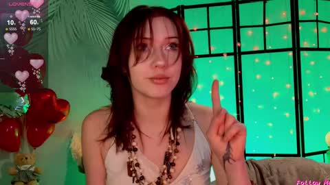 Snapshot of skyeyes__ chatting on 02/21/25, 05:35 Ann online show from 02/21/25, 05:35