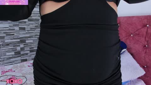 Snapshot of skyhotgirl chatting on 02/06/25, 06:13 Sky online show from 02/06/25, 06:13