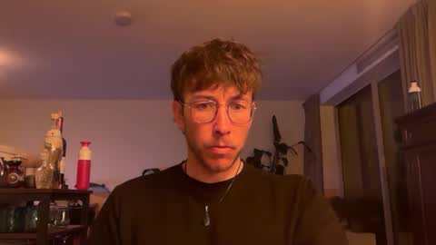 skyisthelimit1995 online show from 03/28/26, 07:46