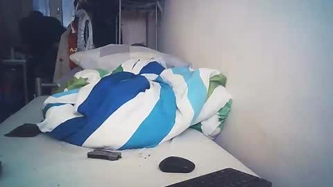 Snapshot of skylab78 chatting on 12/29/24, 03:57 MadOteC online show from 12/29/24, 03:57