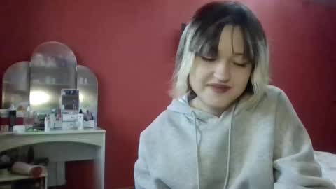 your little angel Masha online show from 11/28/25, 10:29