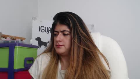 Skyler online show from 01/17/25, 04:04