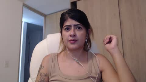 Skyler online show from 01/31/25, 04:14