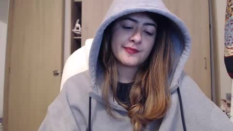 Skyler online show from 03/10/25, 03:45