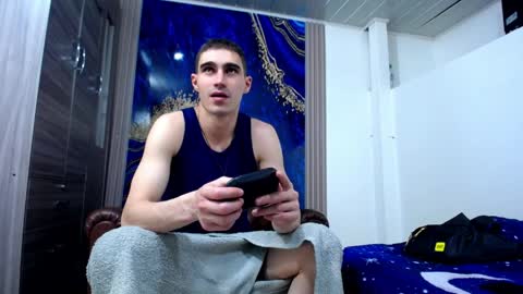 Snapshot of skyler_wild chatting on 04/01/26, 10:18 Skyler online show from 04/01/26, 10:18