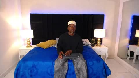 SKYLERBIGXXX online show from 04/16/26, 04:13