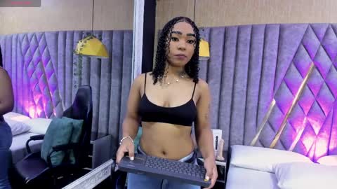 Snapshot of skylerbloom chatting on 03/30/26, 03:51 skylerbloom online show from 03/30/26, 03:51