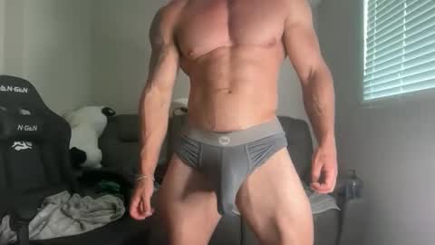 Snapshot of skylerflexes chatting on 04/02/26, 08:06 Skyler Flexes online show from 04/02/26, 08:06