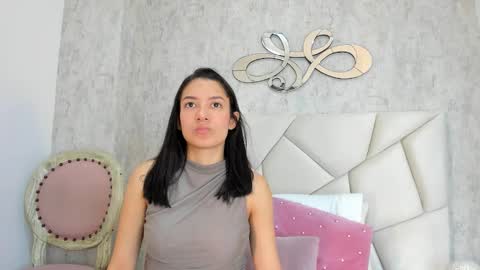 Snapshot of skylerwhite02 chatting on 09/20/25, 07:26 Skyler online show from 09/20/25, 07:26