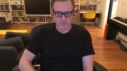 Snapshot of skyline3371 chatting on 02/18/25, 05:42 Skyline3371 online show from 02/18/25, 05:42