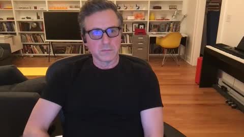 Snapshot of skyline3371 chatting on 02/25/25, 06:47 Skyline3371 online show from 02/25/25, 06:47