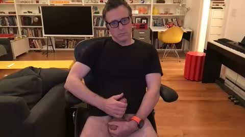 Snapshot of skyline3371 chatting on 12/18/25, 05:02 Skyline3371 online show from 12/18/25, 05:02