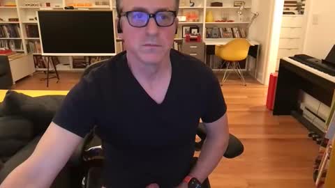 Snapshot of skyline3371 chatting on 02/10/26, 05:00 Skyline3371 online show from 02/10/26, 05:00