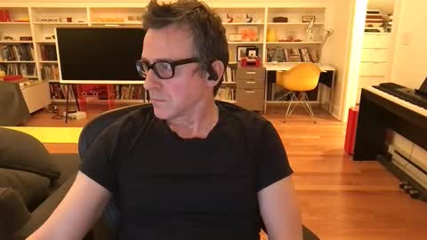 Snapshot of skyline3371 chatting on 02/19/26, 03:13 Skyline3371 online show from 02/19/26, 03:13