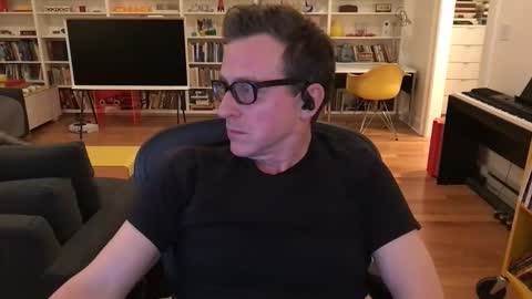 Snapshot of skyline3371 chatting on 03/02/26, 04:14 Skyline3371 online show from 03/02/26, 04:14