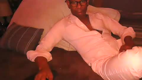 skyonetoo3 online show from 10/25/25, 10:59