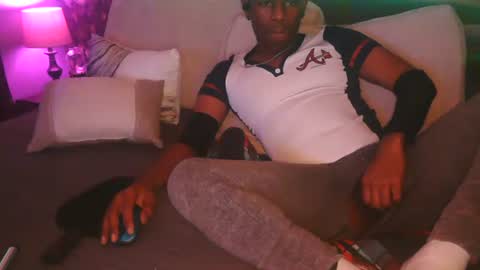 skyonetoo3 online show from 11/03/25, 04:14