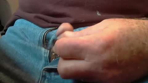 Snapshot of skypylot chatting on 12/01/24, 05:35 ResqPylot2 online show from 12/01/24, 05:35