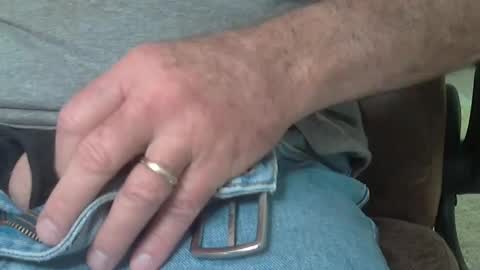 Snapshot of skypylot chatting on 09/14/25, 03:00 ResqPylot2 online show from 09/14/25, 03:00