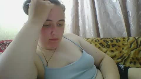skyressie333 online show from 05/03/26, 07:20