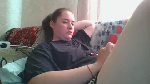 Snapshot of skyressie333 chatting on 07/15/26, 06:18 skyressie333 online show from 07/15/26, 06:18