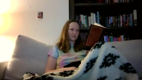 Sky Winters online show from 05/03/26, 01:11