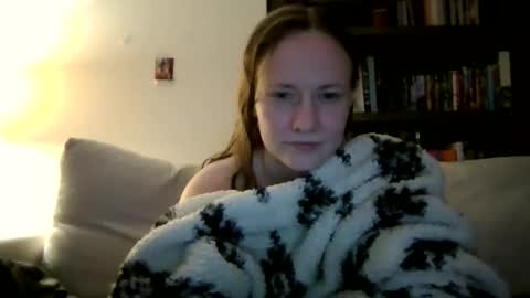 Sky Winters online show from 05/09/26, 01:11