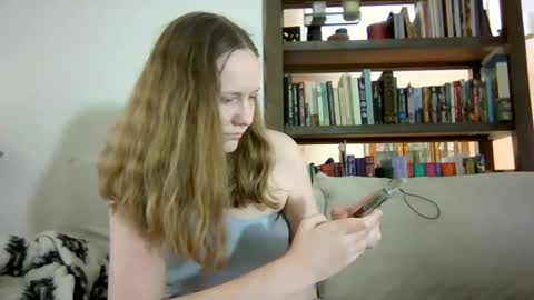 Sky Winters online show from 05/13/26, 08:49