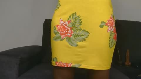 Bella online show from 05/02/26, 12:15