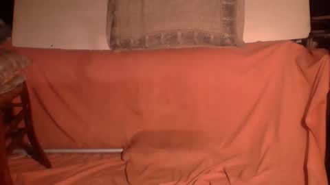 Snapshot of slaafje974092 chatting on 12/17/25, 07:03 slaafje974092 online show from 12/17/25, 07:03