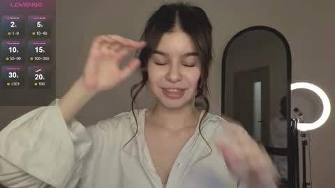 Katya online show from 09/17/25, 05:14