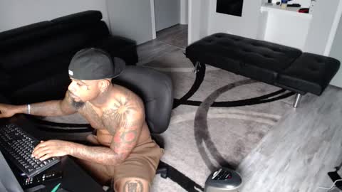 nasty twitter KASHCARTERATL online show from 12/19/24, 01:18