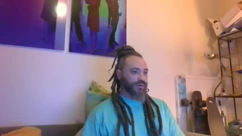 Snapshot of slashfantasy chatting on 01/01/25, 02:31 slashfantasy online show from 01/01/25, 02:31