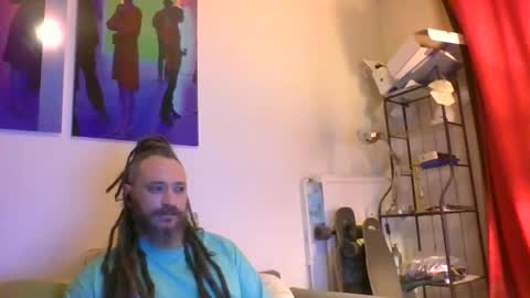 Snapshot of slashfantasy chatting on 01/31/25, 11:13 slashfantasy online show from 01/31/25, 11:13