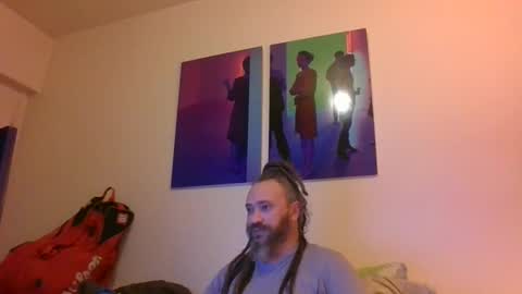 Snapshot of slashfantasy chatting on 03/12/25, 12:57 slashfantasy online show from 03/12/25, 12:57