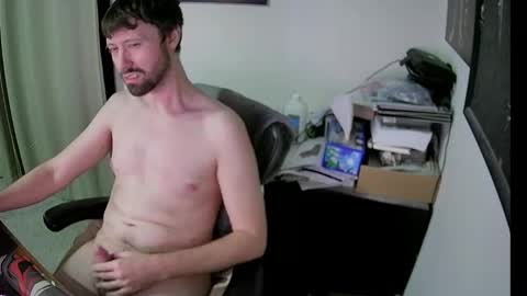 Snapshot of slave2pussy chatting on 11/22/25, 06:12 slave2pussy online show from 11/22/25, 06:12