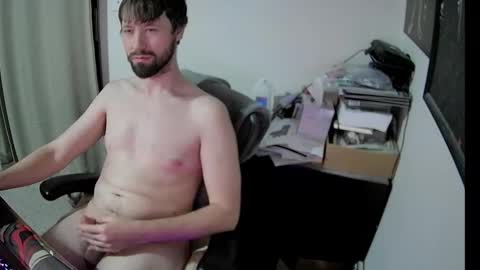 Snapshot of slave2pussy chatting on 12/15/25, 05:55 slave2pussy online show from 12/15/25, 05:55