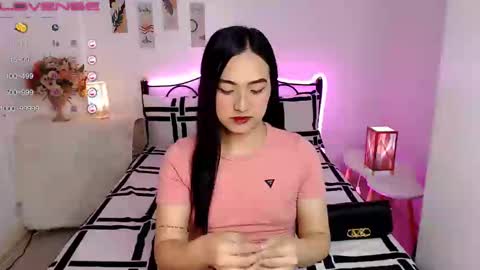 Snapshot of slave_amanda69 chatting on 01/15/25, 02:27 Queen Cyrine online show from 01/15/25, 02:27