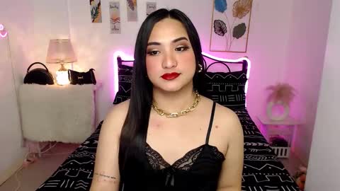 Snapshot of slave_amanda69 chatting on 02/22/26, 02:02 Queen Cyrine online show from 02/22/26, 02:02